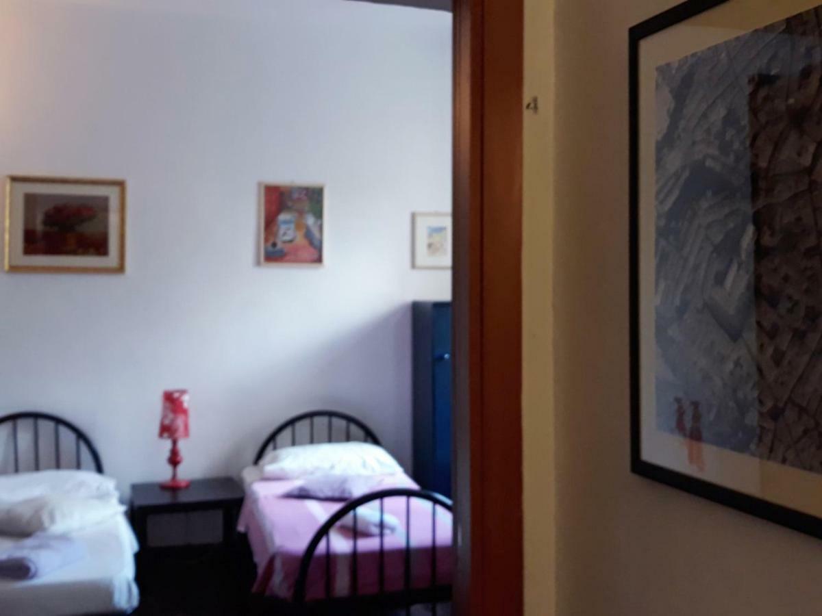 Готель Bed In Siena Tognazza Екстер'єр фото